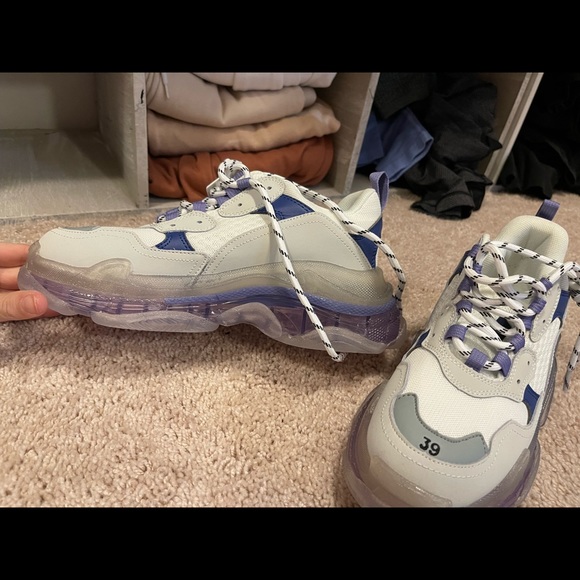NWT Balenciaga Running shoes - Picture 3 of 5